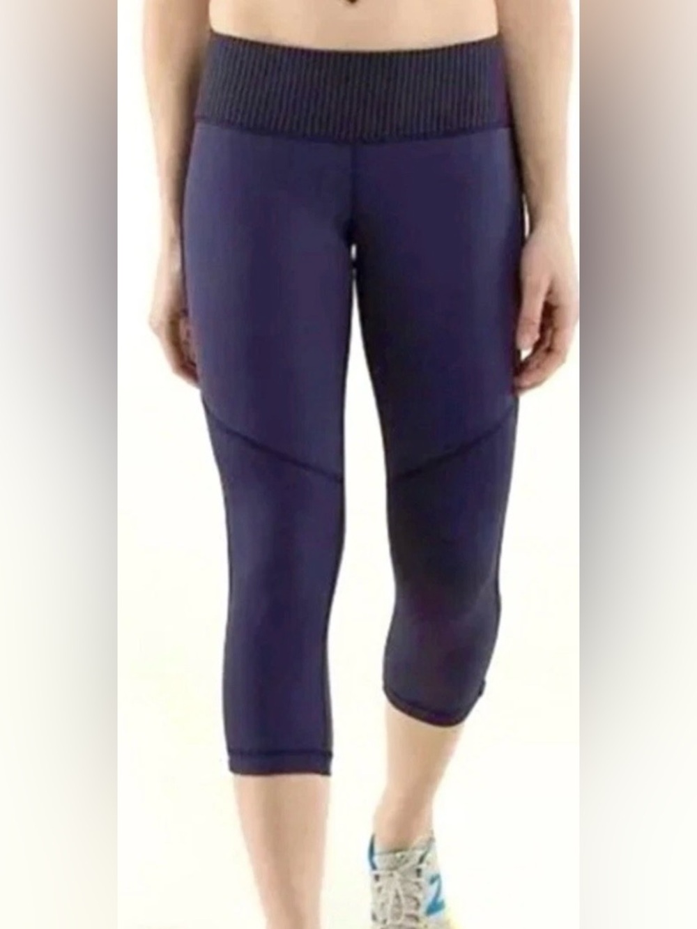 LULULEMON RACE WITH GRACE CROP LUXTREME CADET BLUE 6
